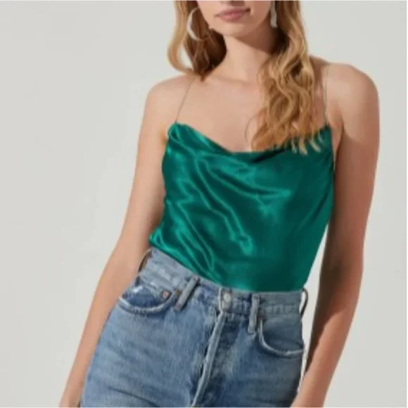 NWT ASTR Vita Satin Cowl Neck Rhinestone Stap Top - Size Small - Picture 2 of 8